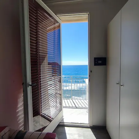 Hotell Tirreno
