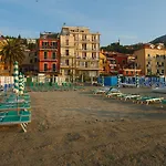 Tirreno Hotel *