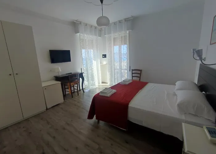 Szálloda Tirreno Alassio